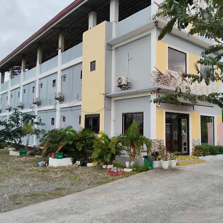 Althea Birds Nest Inn Moalboal Exterior foto