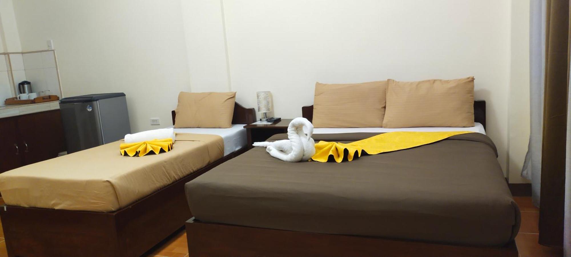 Althea Birds Nest Inn Moalboal Habitación foto
